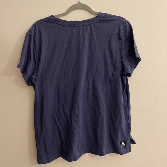 Womens Reebok Shirt - Picture 2 of 2